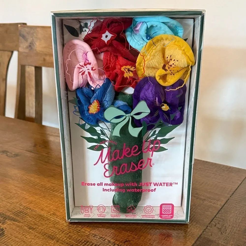 MakeUp Eraser floral bouquet